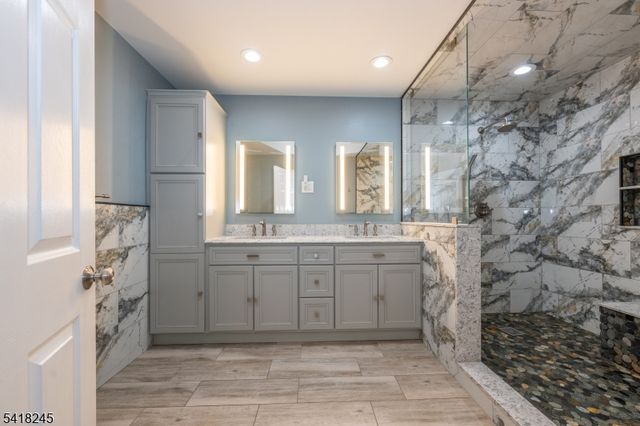 35 Turnberry Rd, Little Falls Twp., NJ 07424