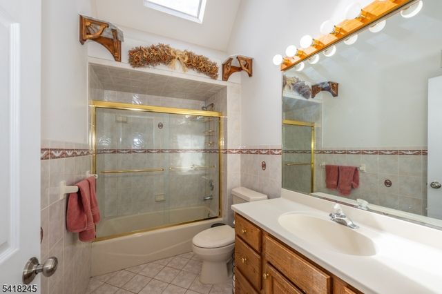 35 Turnberry Rd, Little Falls Twp., NJ 07424
