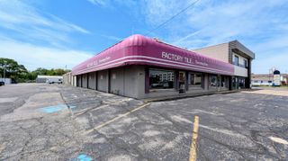 211 & 215 N Dixie Highway, South Bend, IN 46637