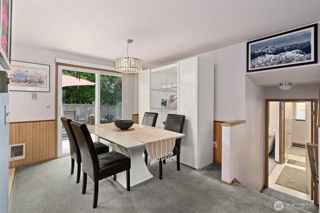 12001 28th Place NE, Lake Stevens, WA 98258