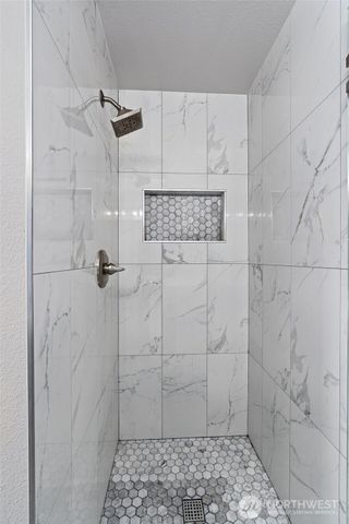 12001 28th Place NE, Lake Stevens, WA 98258