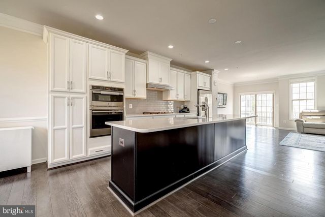 22489 NAUGATUCK SQ, Ashburn, VA 20148