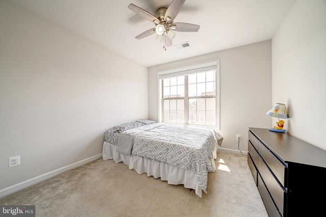 22489 NAUGATUCK SQ, Ashburn, VA 20148