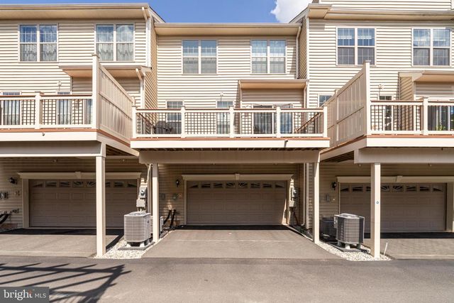 22489 NAUGATUCK SQ, Ashburn, VA 20148