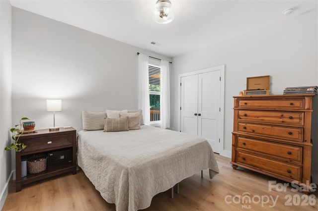 216 Briarcreek Road, Gastonia, NC 28056