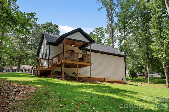 216 Briarcreek Road, Gastonia, NC 28056