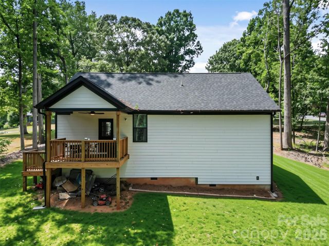 216 Briarcreek Road, Gastonia, NC 28056