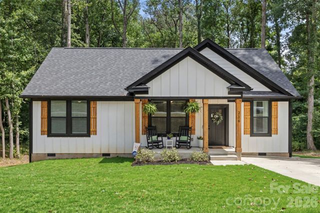 216 Briarcreek Road, Gastonia, NC 28056
