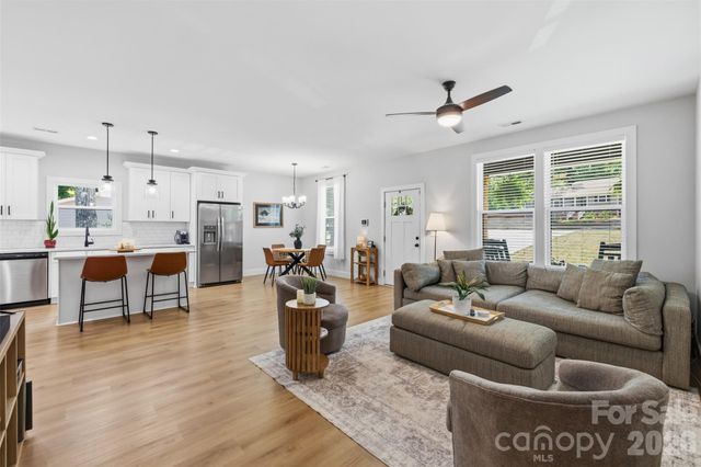 216 Briarcreek Road, Gastonia, NC 28056