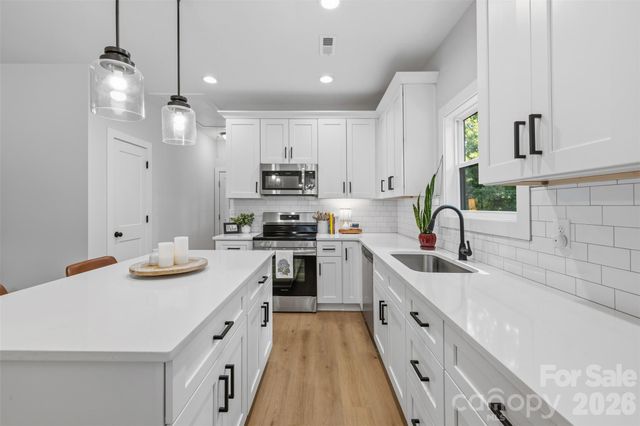 216 Briarcreek Road, Gastonia, NC 28056