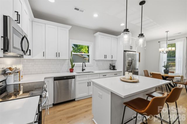 216 Briarcreek Road, Gastonia, NC 28056