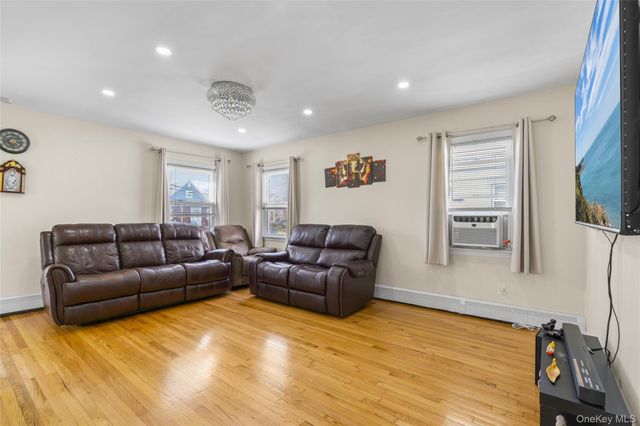 117 Goldie Avenue, North Bellmore, NY 11710