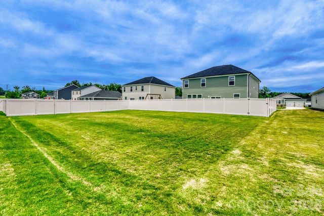 3244 Maya Lane, Midland, NC 28107