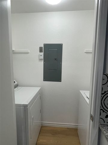 8600 Coppertowne Lane 1205, Dallas, TX 75243