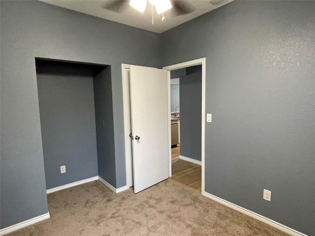8600 Coppertowne Lane 1205, Dallas, TX 75243