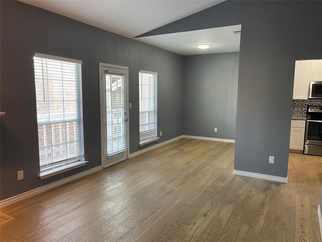 8600 Coppertowne Lane 1205, Dallas, TX 75243