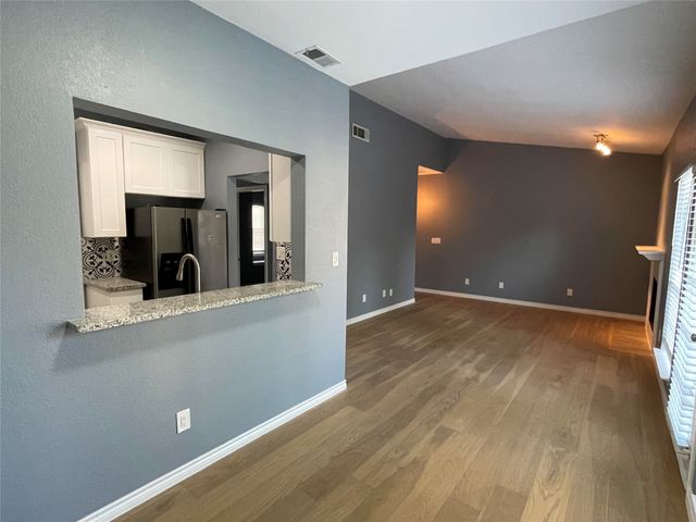 8600 Coppertowne Lane 1205, Dallas, TX 75243