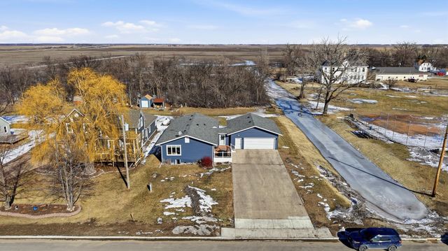 1656 160th Avenue S, Comstock, MN 56525
