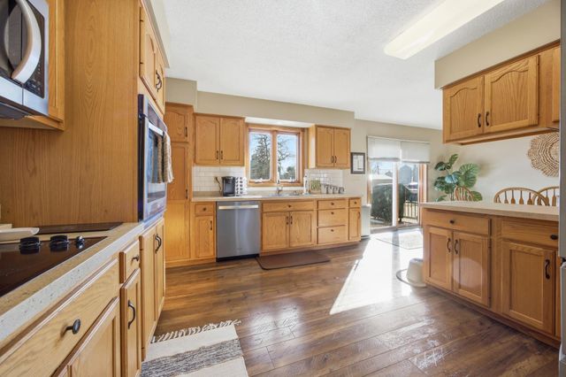 1656 160th Avenue S, Comstock, MN 56525