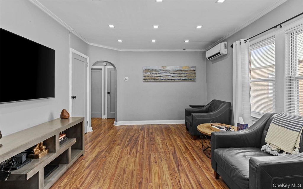 47 Alden Avenue, Valley Stream, NY 11580 — photo 4