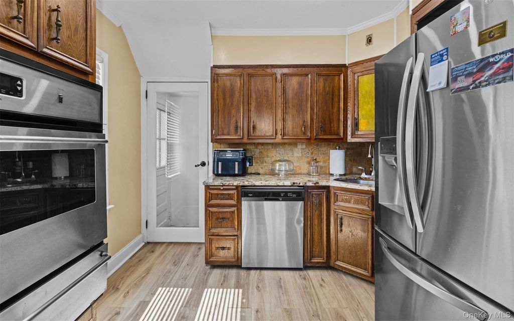 47 Alden Avenue, Valley Stream, NY 11580 — photo 5
