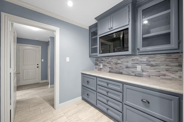 11486 Oak Springs Drive, Willis, TX 77378