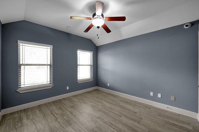 11486 Oak Springs Drive, Willis, TX 77378