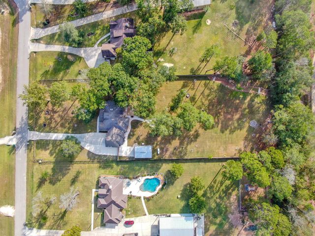 11486 Oak Springs Drive, Willis, TX 77378