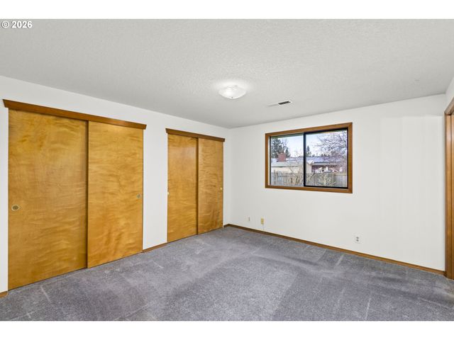 2120 S DOGWOOD St, Cornelius, OR 97113