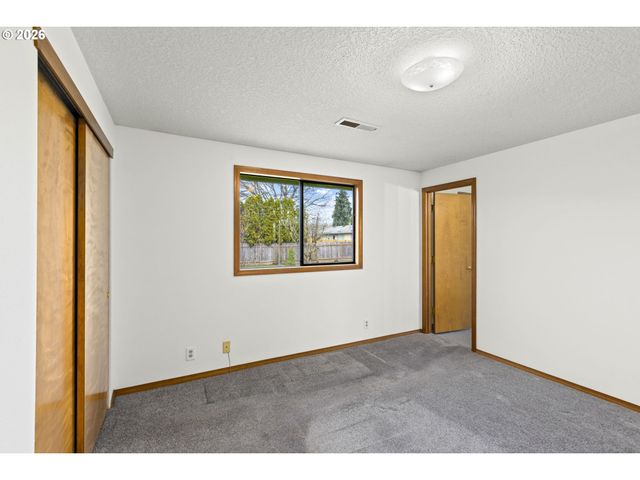 2120 S DOGWOOD St, Cornelius, OR 97113