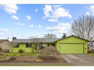 2120 S DOGWOOD St, Cornelius, OR 97113