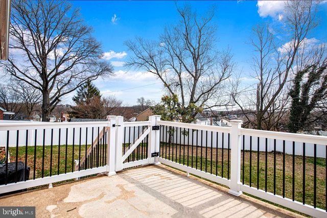 8007 SAGRAMORE RD, Baltimore, MD 21237