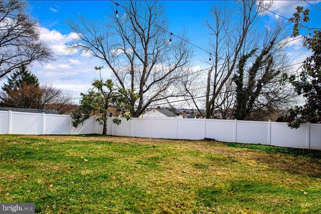 8007 SAGRAMORE RD, Baltimore, MD 21237