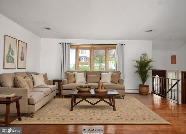 8007 SAGRAMORE RD, Baltimore, MD 21237