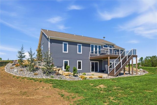 17368 254th Street, Tonganoxie, KS 66086
