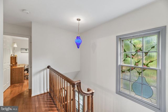1715 DOGWOOD DR, Alexandria, VA 22302