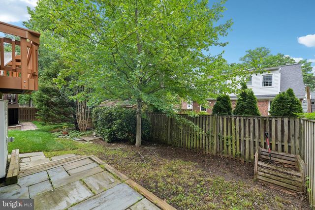 1715 DOGWOOD DR, Alexandria, VA 22302