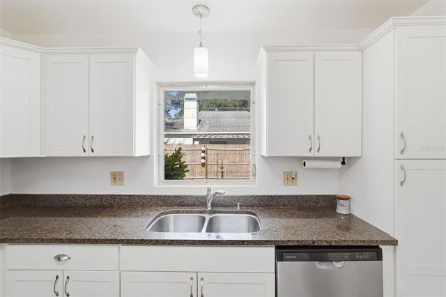 42 LAKE SHORE DRIVE, Palm Harbor, FL 34684