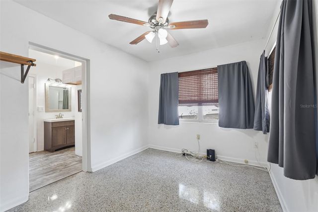 42 LAKE SHORE DRIVE, Palm Harbor, FL 34684