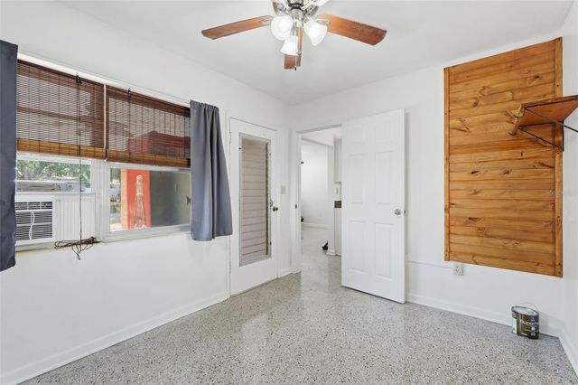 42 LAKE SHORE DRIVE, Palm Harbor, FL 34684