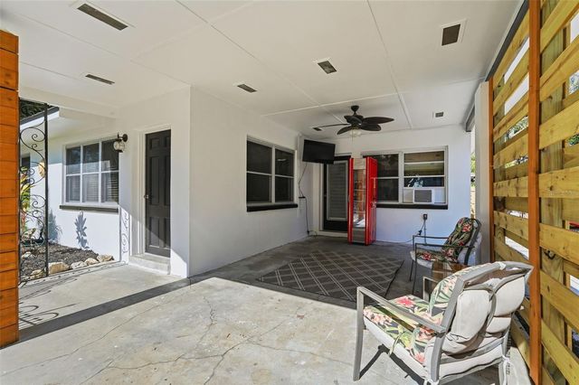 42 LAKE SHORE DRIVE, Palm Harbor, FL 34684