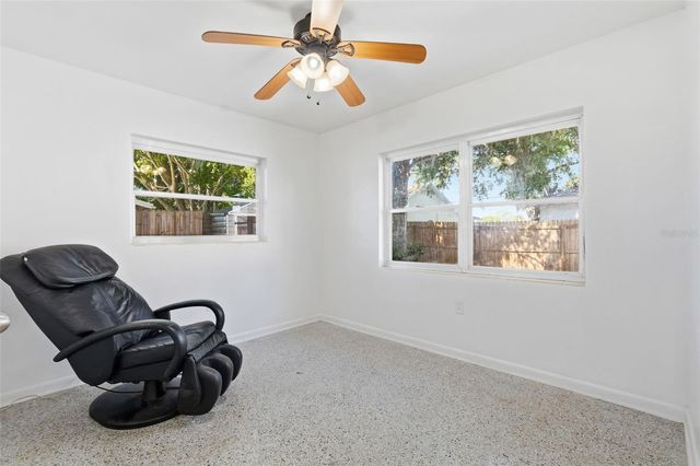 42 LAKE SHORE DRIVE, Palm Harbor, FL 34684