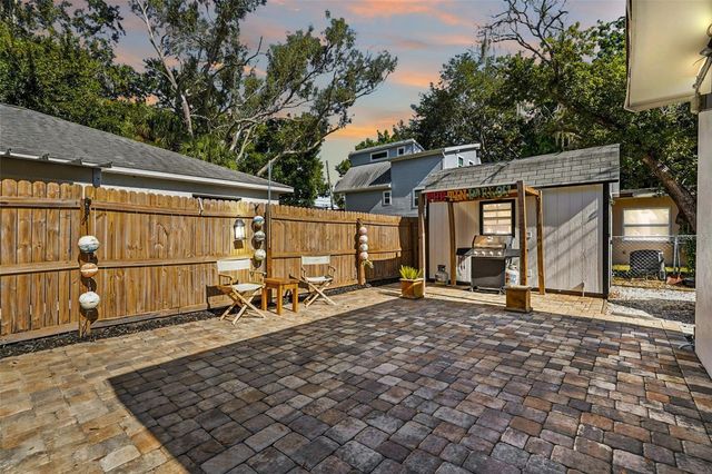 42 LAKE SHORE DRIVE, Palm Harbor, FL 34684