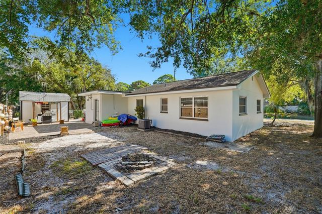 42 LAKE SHORE DRIVE, Palm Harbor, FL 34684