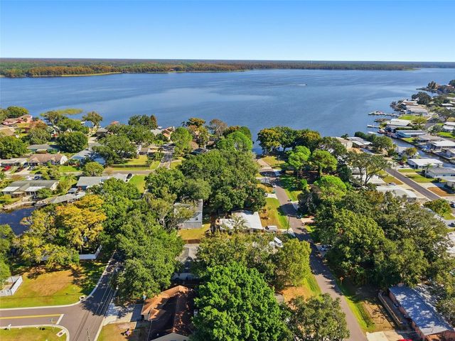 42 LAKE SHORE DRIVE, Palm Harbor, FL 34684