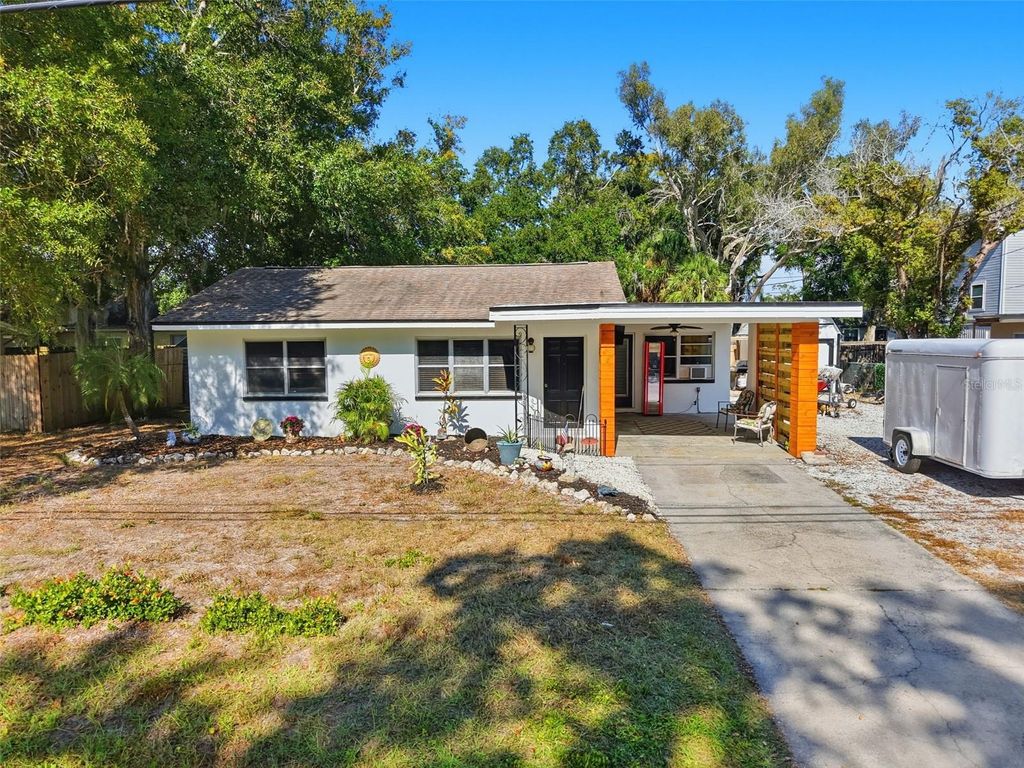 42 LAKE SHORE DRIVE, Palm Harbor, FL 34684