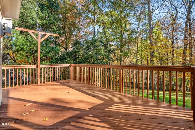 205 Sunset Grove Drive, Holly Springs, NC 27540