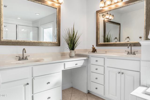 205 Sunset Grove Drive, Holly Springs, NC 27540