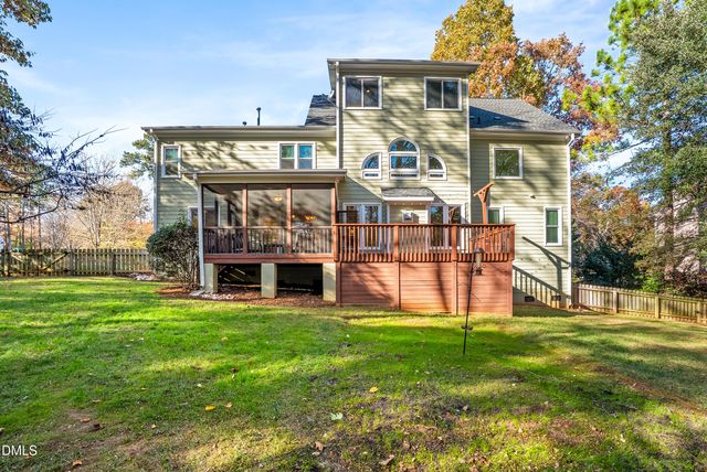 205 Sunset Grove Drive, Holly Springs, NC 27540