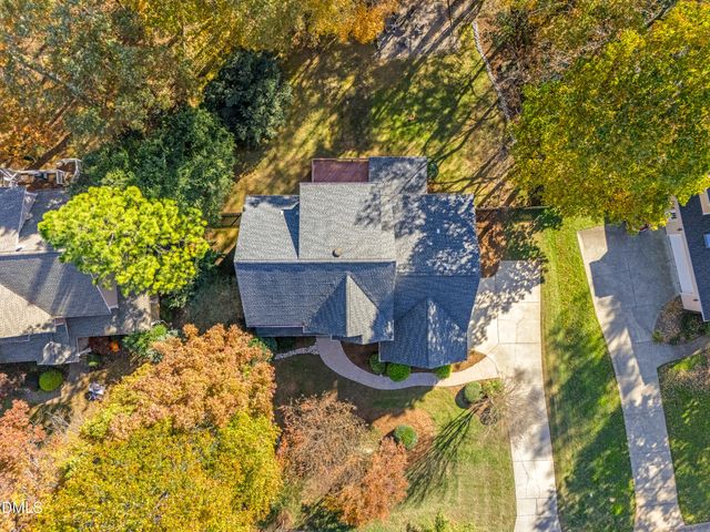 205 Sunset Grove Drive, Holly Springs, NC 27540